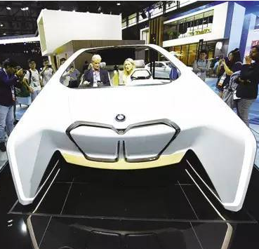 自动驾驶合纵连横：谁将主导生态系统？