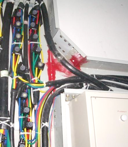 电线接头是这样接线的，这样接线电缆不易损坏和发热，又学习了！