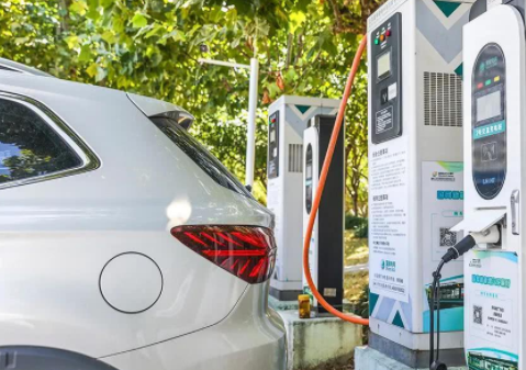 借风“新基建” 充电桩市场迎来高光时刻 